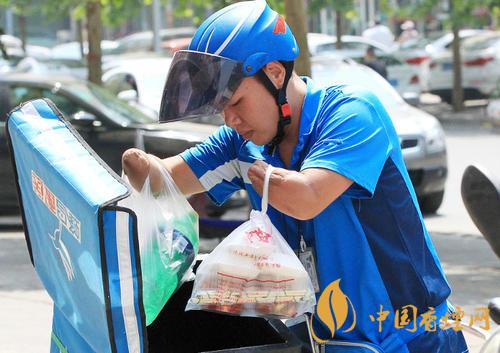 外賣小哥一個月掙多少 外賣小哥一單多少錢