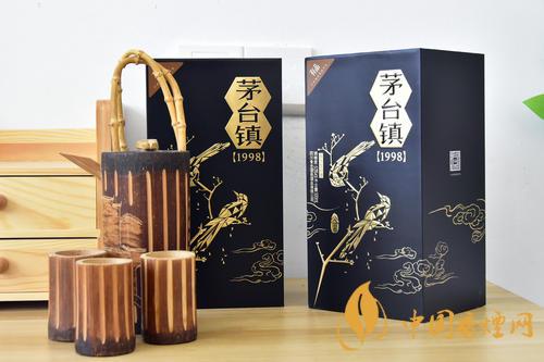 谷小酒茅臺(tái)鎮(zhèn)1998多少錢 谷小酒茅臺(tái)鎮(zhèn)1998酒評(píng)